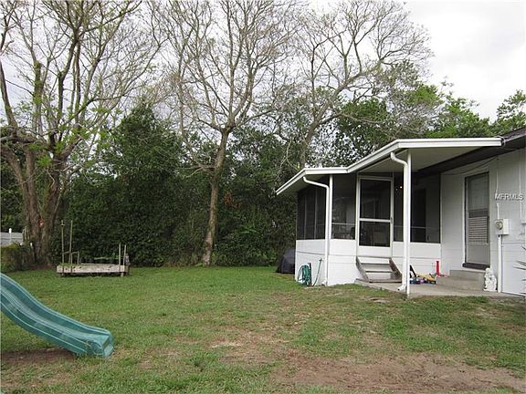 3rd image of 1026 S Tower Ln