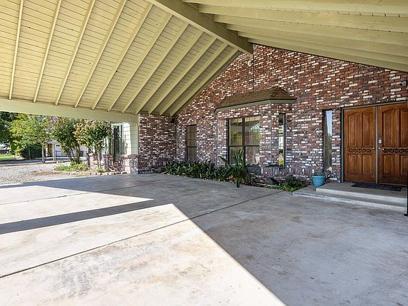5th image of 34717 Avenue 13