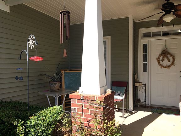 Spacious Front Porch