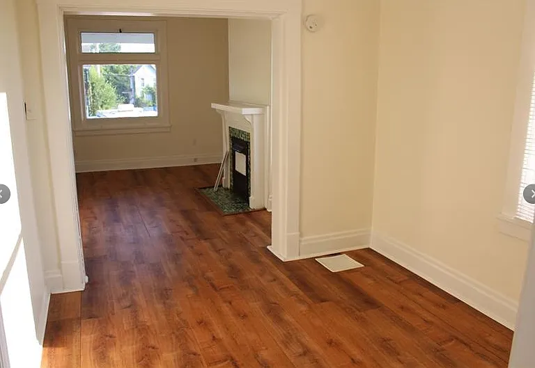 389 Coolidge Way — Photo 3