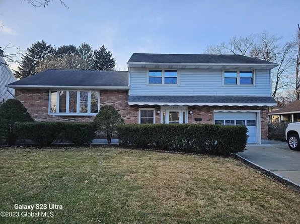 1973 Helderberg Avenue, Schenectady, NY 12306