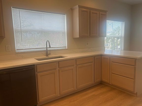 3rd image of 1612 1st St