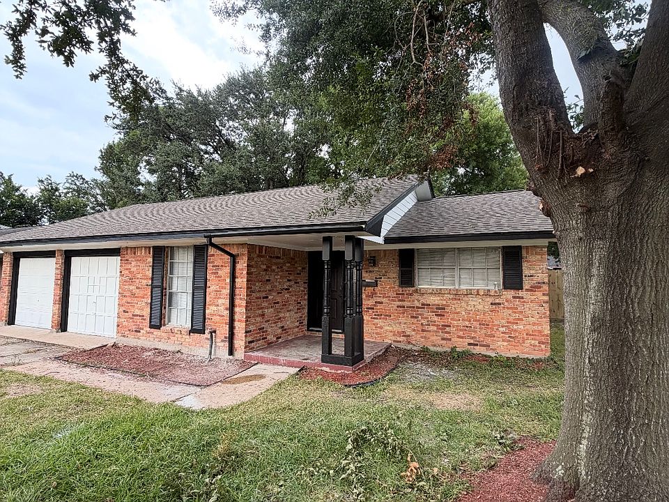 1st image of 2711 Mulberry Ln