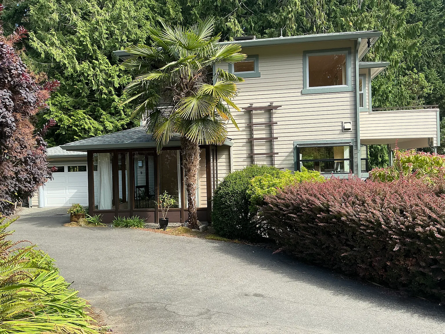 2 bed, 1768 sqft, $4,400 — Photo 4