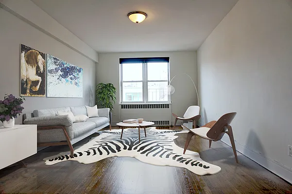 Rented by Metropolitan Equities | media 1