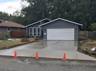 2914 Cowgill Ave, Bellingham, WA 98225