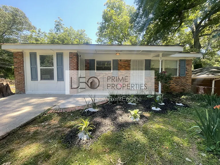 3128 Waters Rd SW — Photo 1