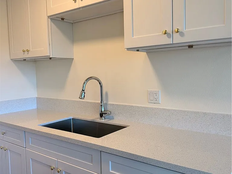1651 Golden Gate Ave #6 — Photo 5