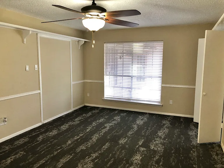 613 Trail View Ln — Photo 24