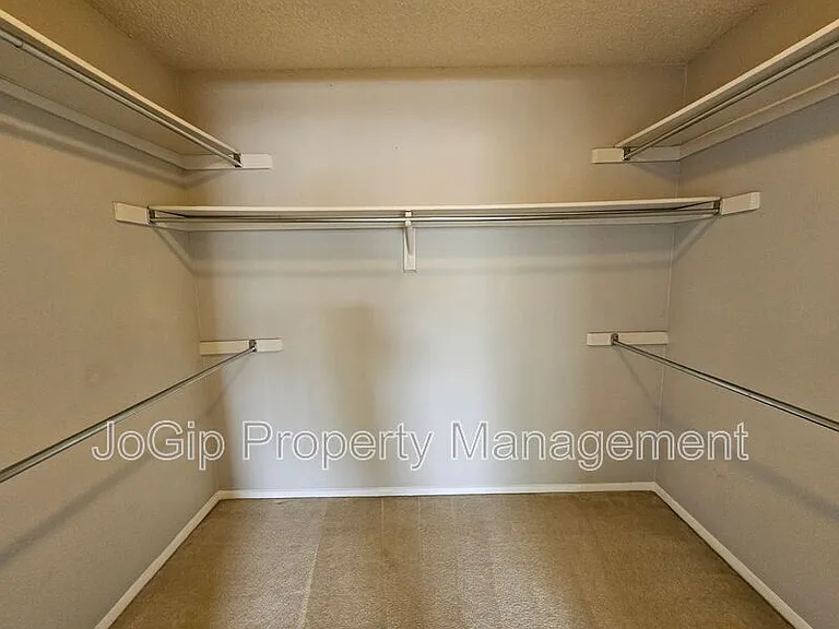 601 Harvest Hill St — Photo 25