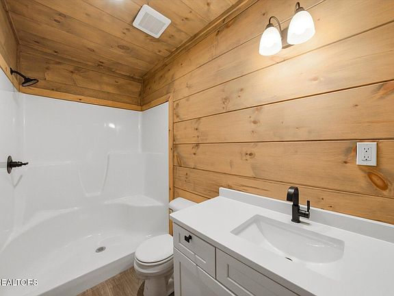 38th image of this home