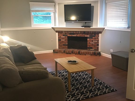 4th image of 675 Sheehan Ave
