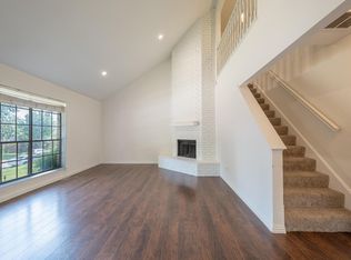 9348 Highedge Cir, Dallas, TX 75238