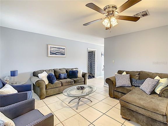 5th image of 169 Guaymas Dr