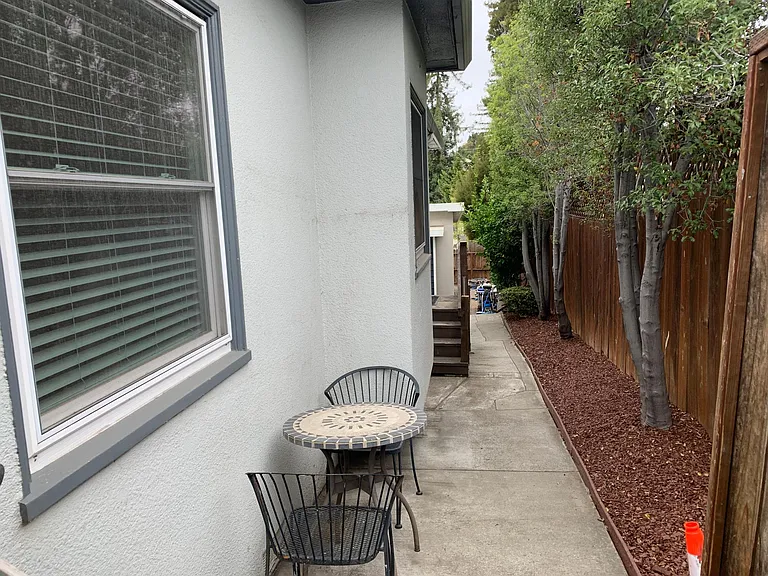 2941 Rawson St — Photo 25