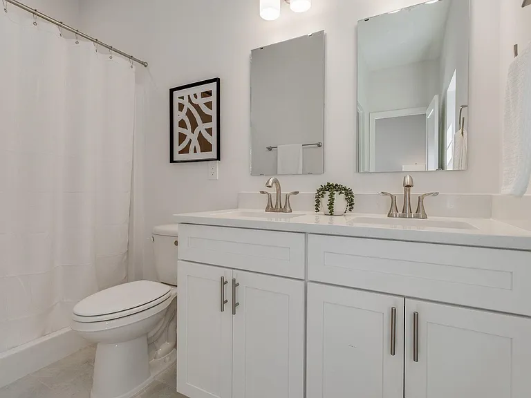 744 S Beltline Blvd — Photo 3