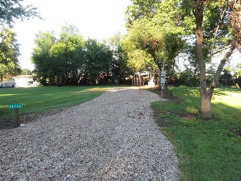 2nd image of 68704 Claire St
