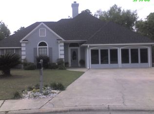 2803 Oakridge Cir, Gulfport, MS 39507