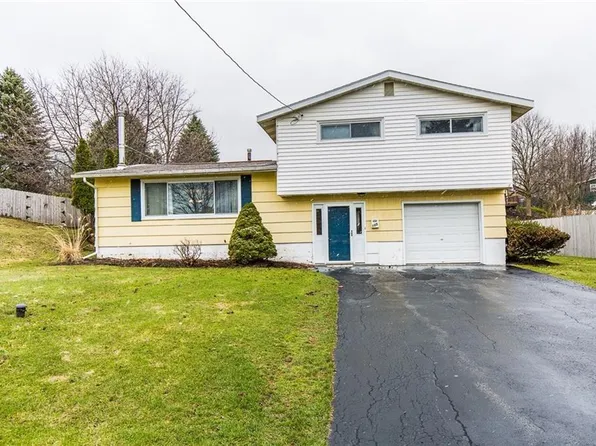 105 Wickson Rd, Syracuse, NY 13219