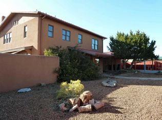880 Camino Consuelo, Santa Fe, NM 87507
