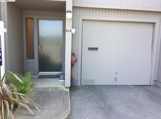 1096 Azalea Ct, Hayward, CA 94541