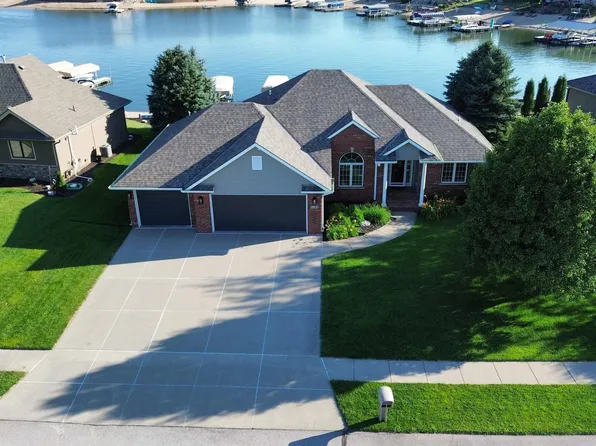 8208 N 279th St, Valley, NE 68064