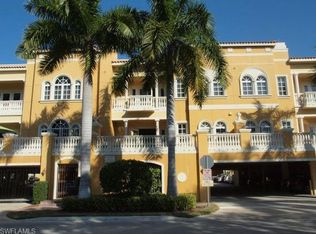 621 6th Ave S, Naples, FL 34102