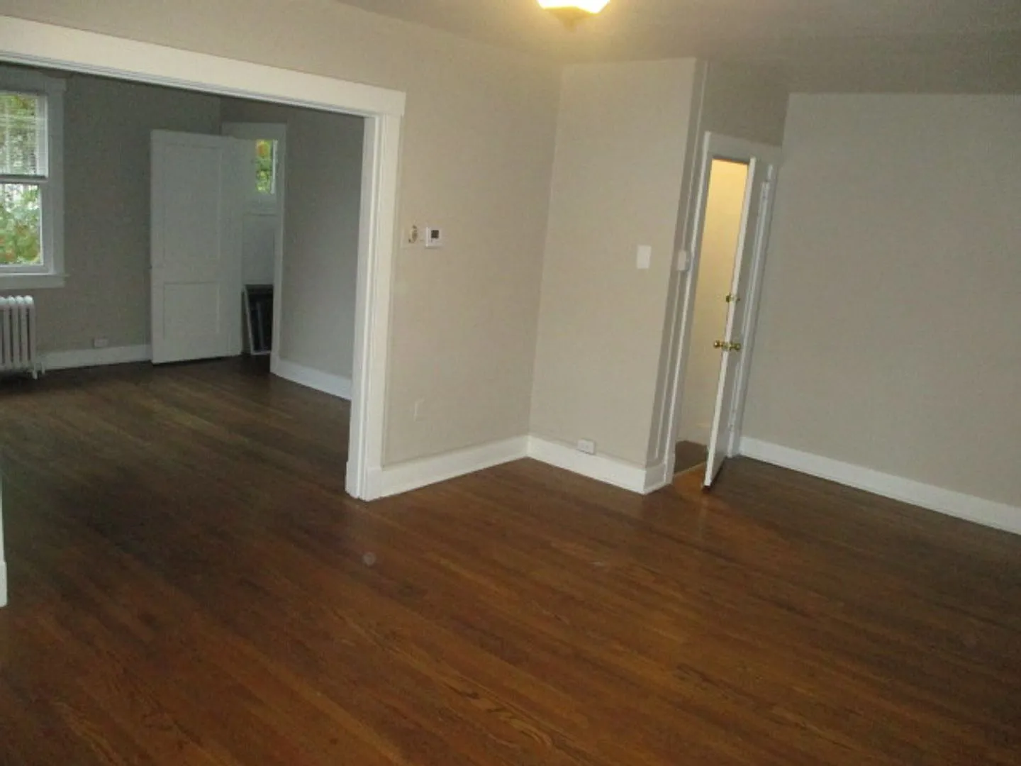 600-602 Lamar Ave — Photo 4