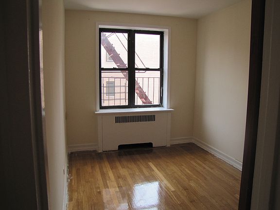 5th image of 525 W 236th St APT 2C
