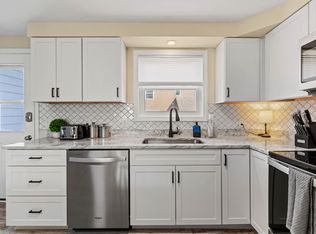 2 Foote St APT 7, Old Orchard Beach, ME 04064