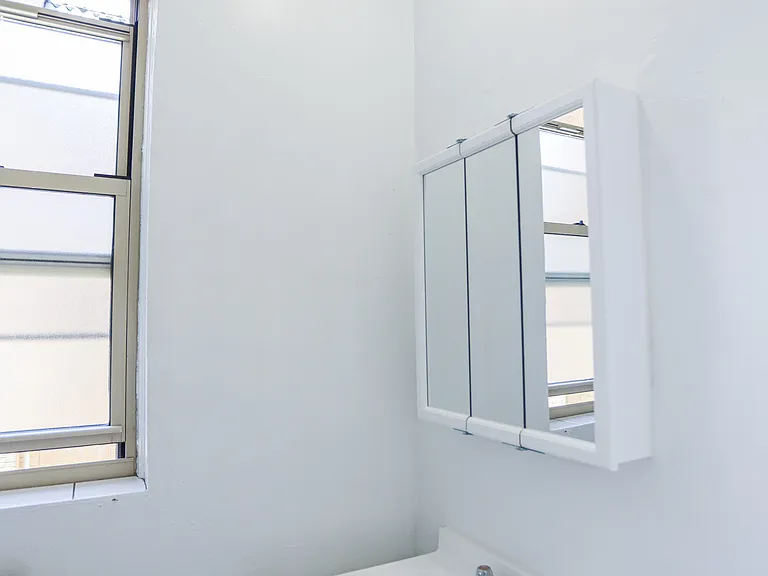 1357-67 W Greenleaf Ave #2A — Photo 8