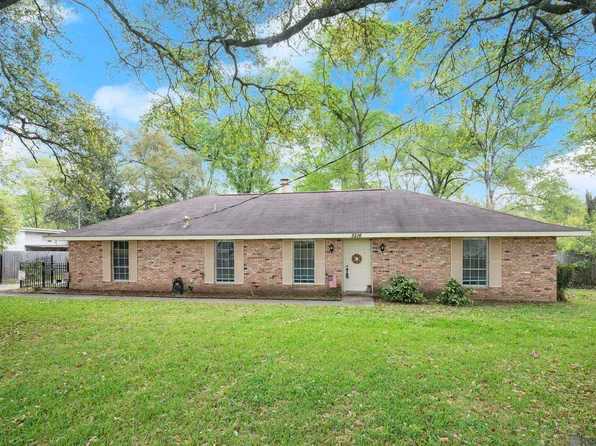 5216 Gloria St, Zachary, LA 70791