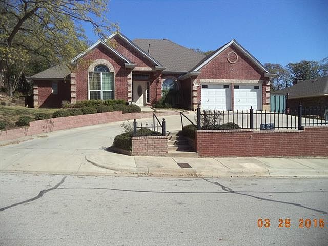 1st image of 713 Rankin Dr