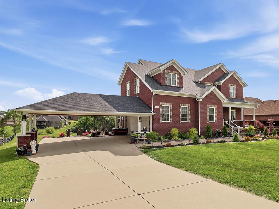 1st image of 585 Sunray Dr