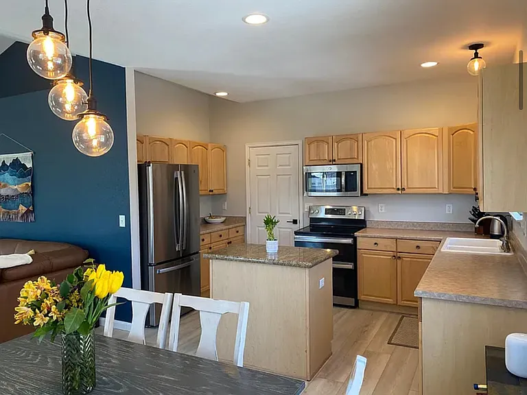8534 W 48th Pl — Photo 6