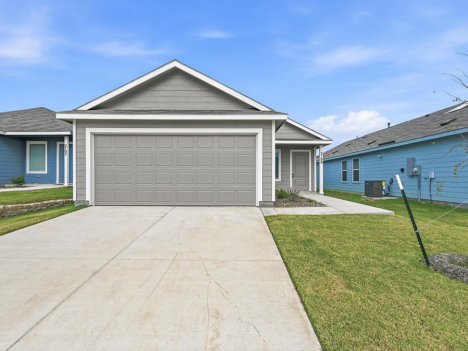 1st image of 2109 Spartan Dr