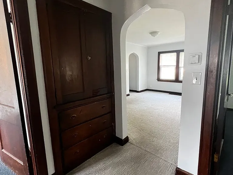 1455 W 12th St — Photo 10