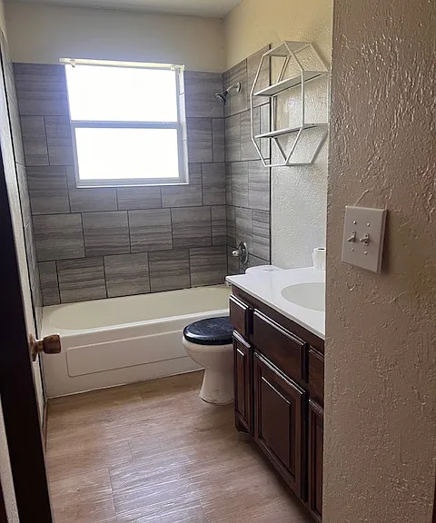 1207 Heather Ln — Photo 12