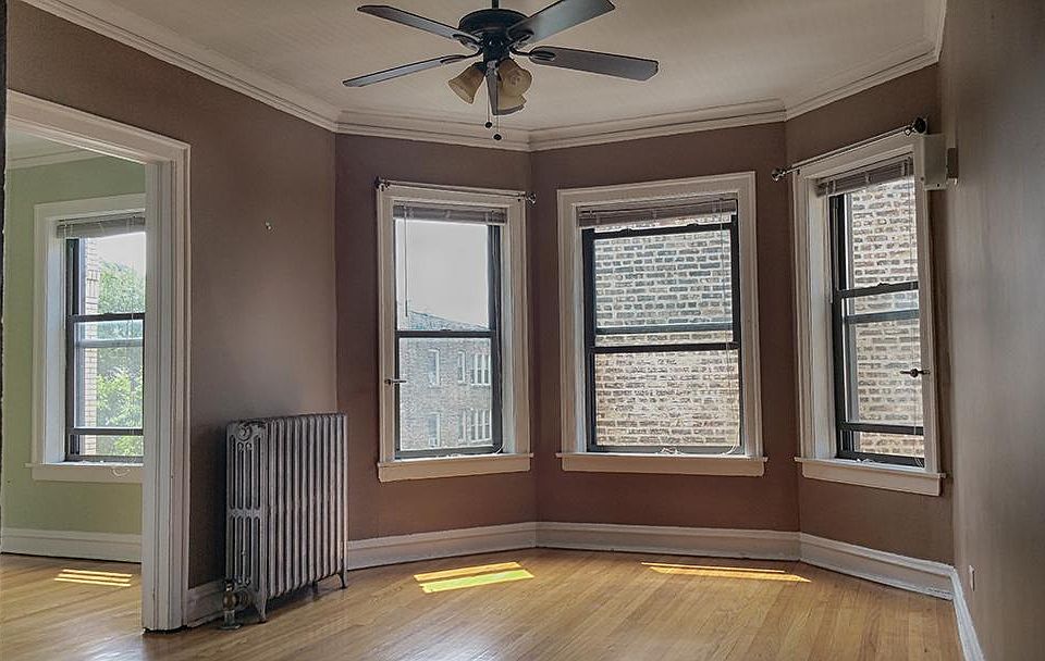1st image of 1433 W Carmen Ave APT 2E