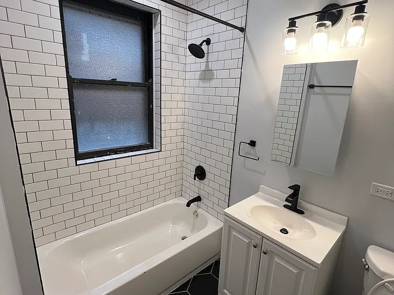 5310-12 S Dorchester Ave #2N — Photo 5