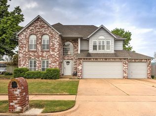 2420 N 12th St, Broken Arrow, OK 74012