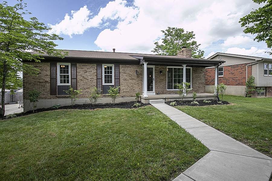 1st image of 1004 Clubhouse Dr