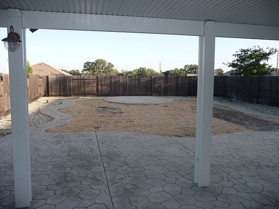 5th image of 440 Elmwood Ct