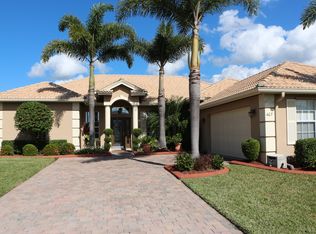 407 NW Dover Ct, Port Saint Lucie, FL 34983