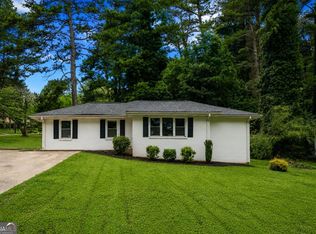 2155 Mark Trl, Decatur, GA 30032