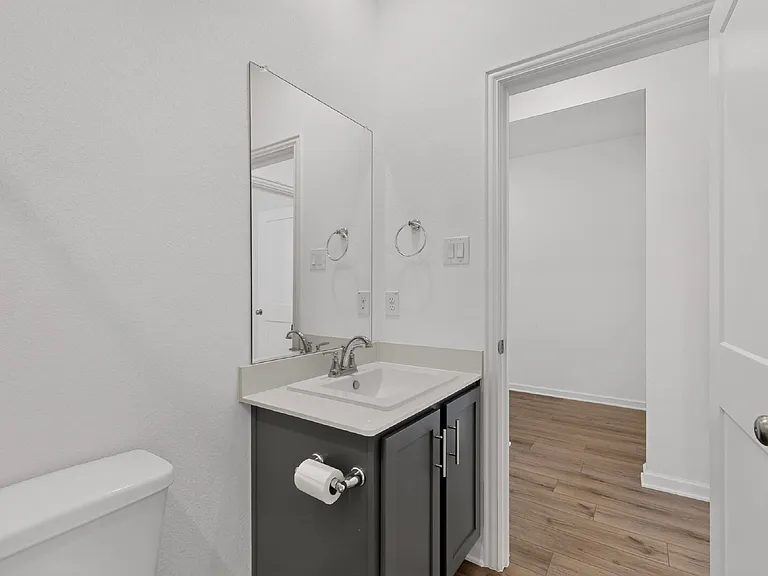 114 Drovers Dr — Photo 32