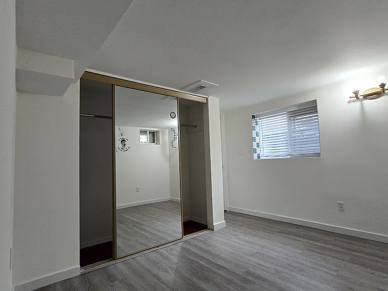 4241 S Kenyon St #B — Photo 15