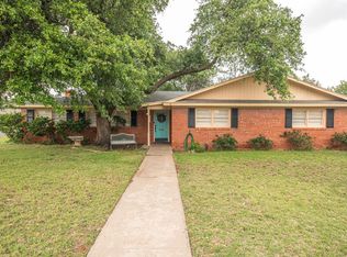 2906 Douglas Dr, Midland, TX 79701