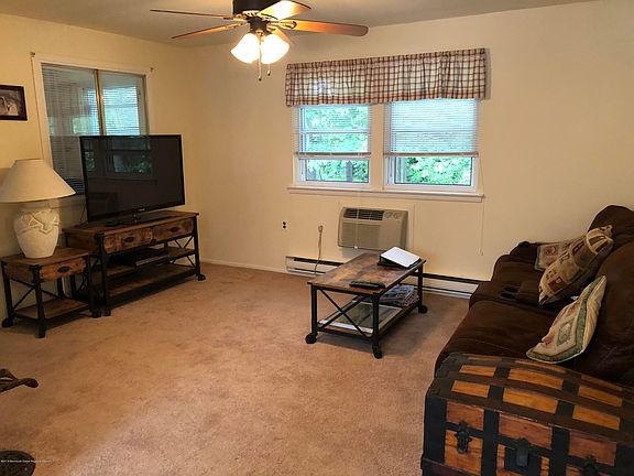 3rd image of 66 Yorktowne Parkway #D