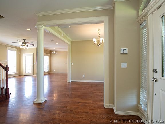 3rd image of 11233 S 212th East Ave